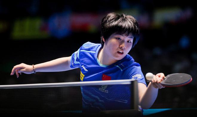 绝境重生苦战复仇宝岛名将蒯曼晋级八强j9国际站登录0-2到3-2!大丫头(图3) 绝境重生苦战复仇宝岛名将蒯曼晋级八强j9国际站登录0-2到3-2!大丫头(图3)